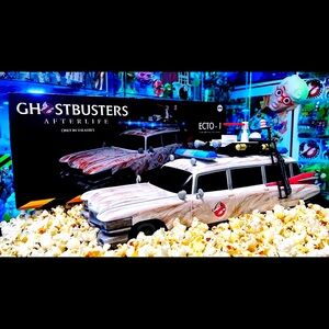 Ghostbusters LE AMC collectible ECTO-1 NIB